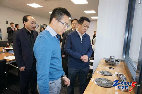 Mayor Ding Chun leads to visit Europe R&D and Testing Center of TechNew Group